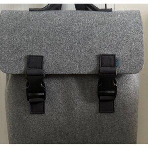 M.R.K.T Carter backpack (Grey Felt) school office